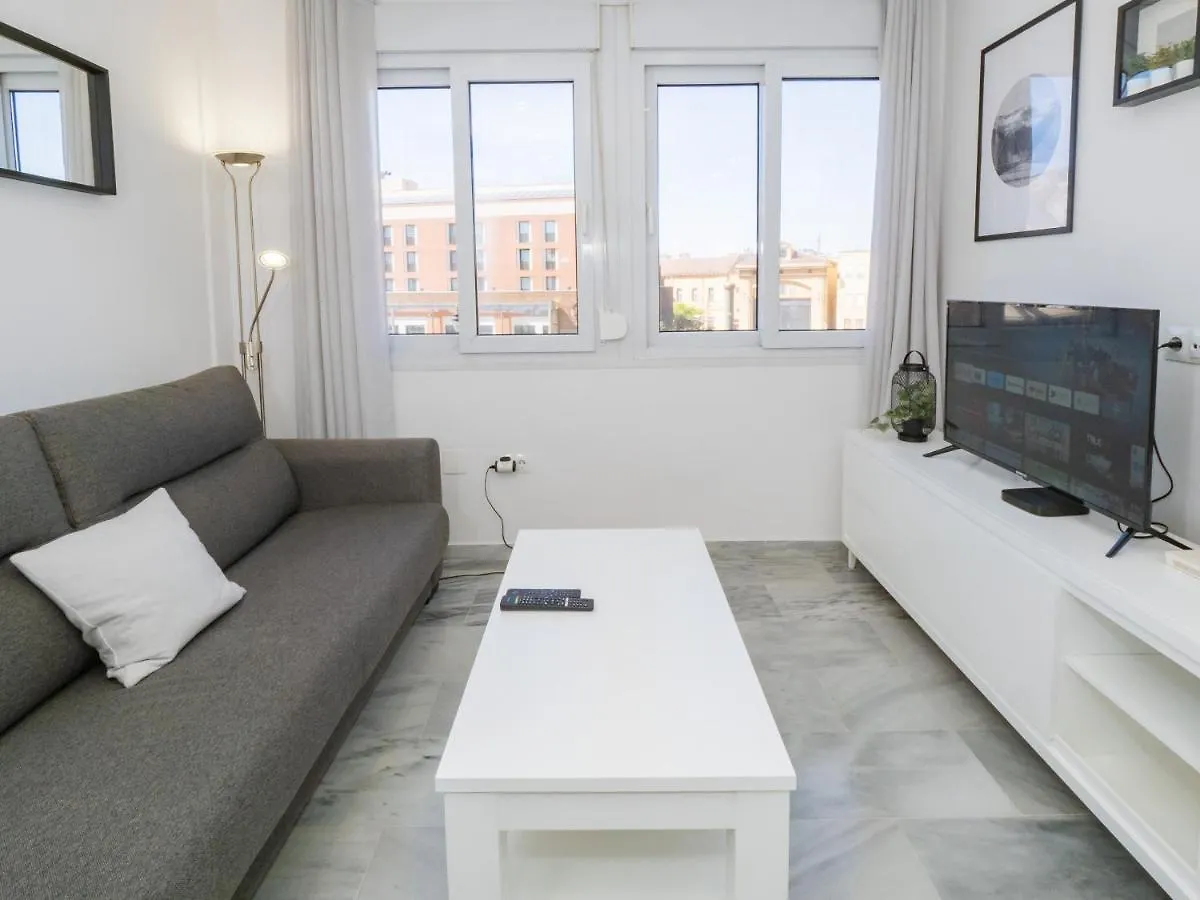 Cubo'S Apartamento Atocha With Optional Parking Malaga Spain