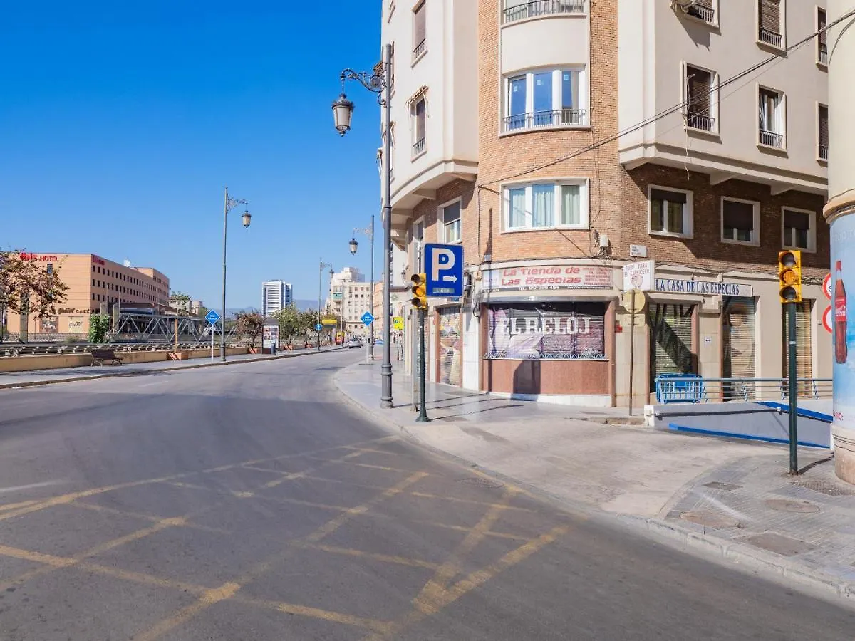 Cubo'S Apartamento Atocha With Optional Parking Malaga Spain