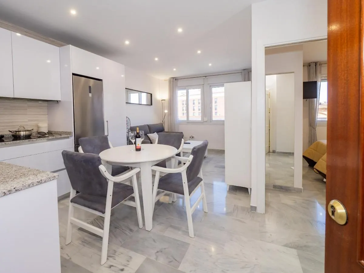 Cubo'S Apartamento Atocha With Optional Parking Malaga 0*,